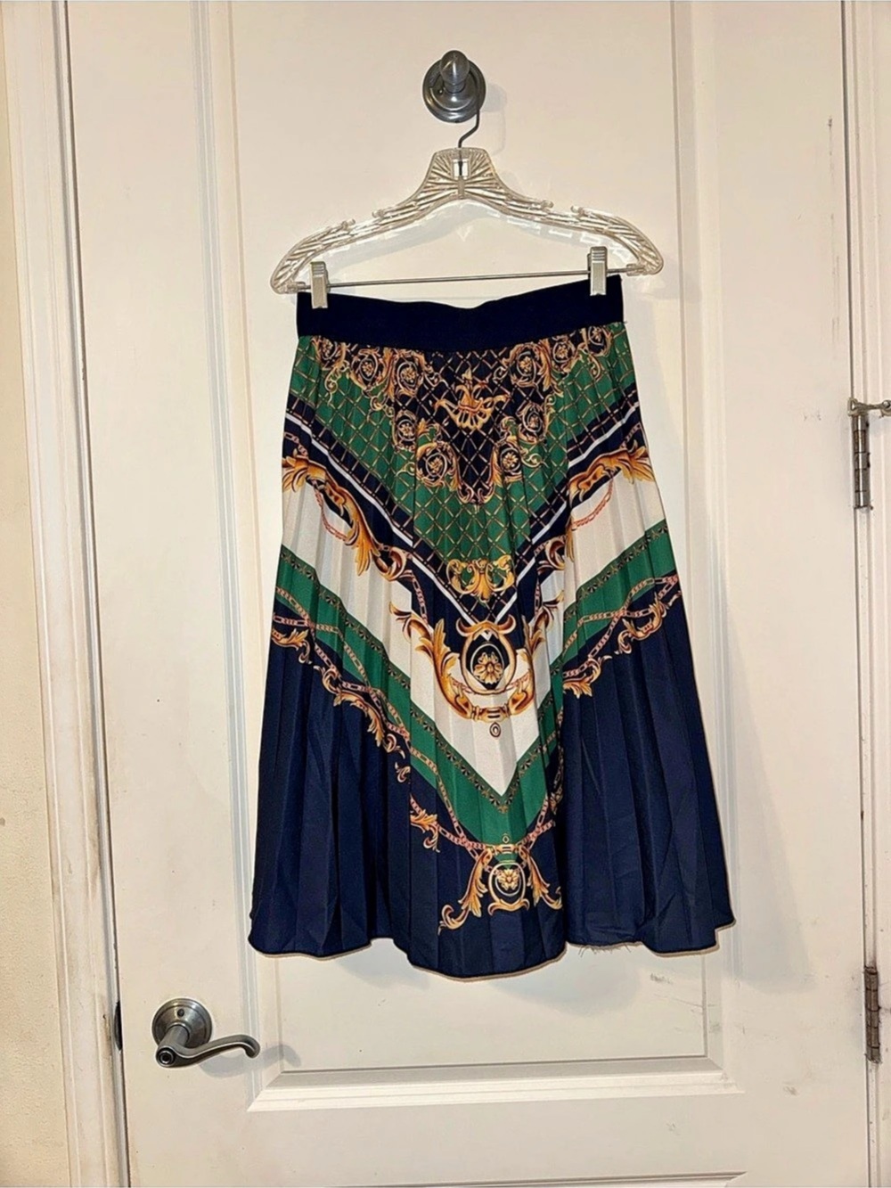 Women's Printed Midi Skirt in Green & Navy